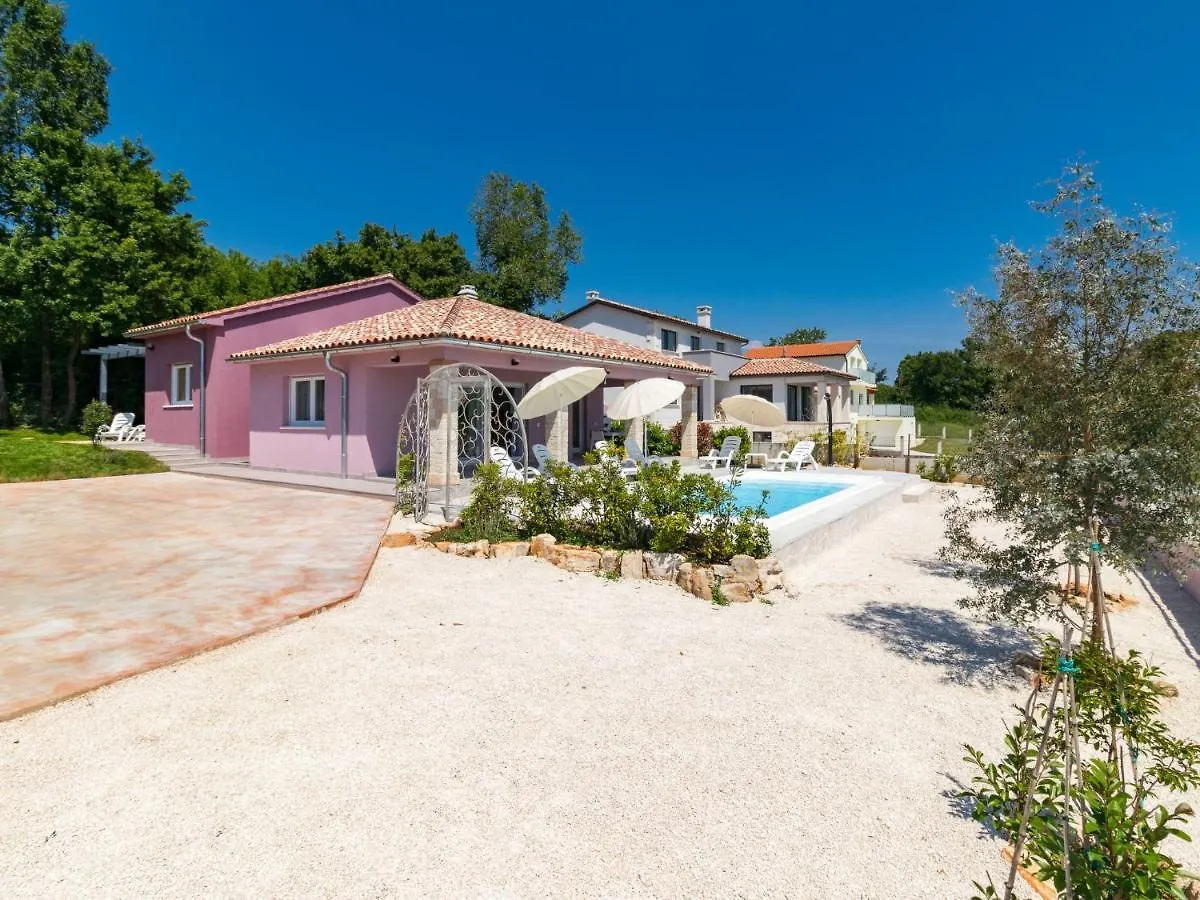 Holiday Home Mario By Interhome